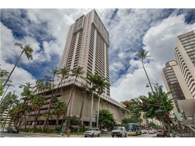 Heart Of Waikiki,1Bdrm,Free Parking, Wifi,No Resort Fees,Youtube,Netflix ! Honolulu Zewnętrze zdjęcie