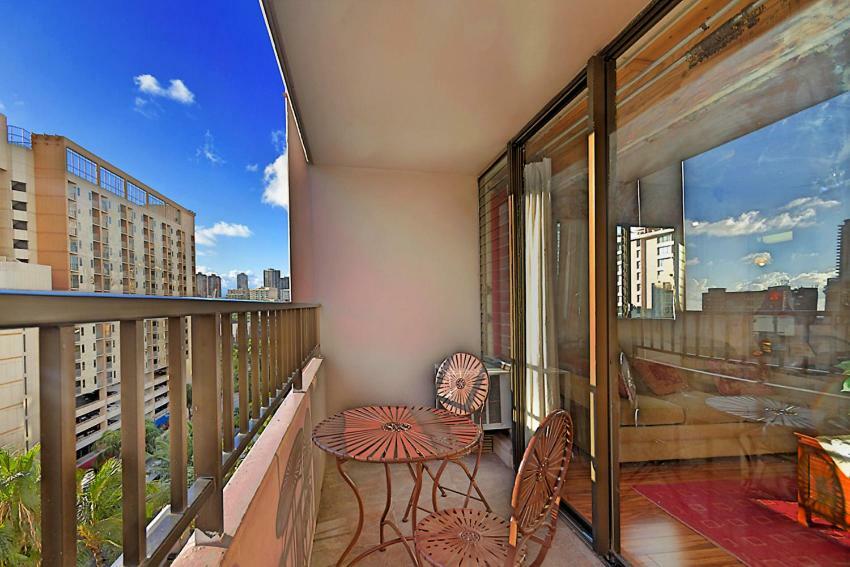 Heart Of Waikiki,1Bdrm,Free Parking, Wifi,No Resort Fees,Youtube,Netflix ! Honolulu Zewnętrze zdjęcie