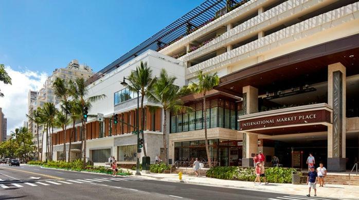 Heart Of Waikiki,1Bdrm,Free Parking, Wifi,No Resort Fees,Youtube,Netflix ! Honolulu Zewnętrze zdjęcie